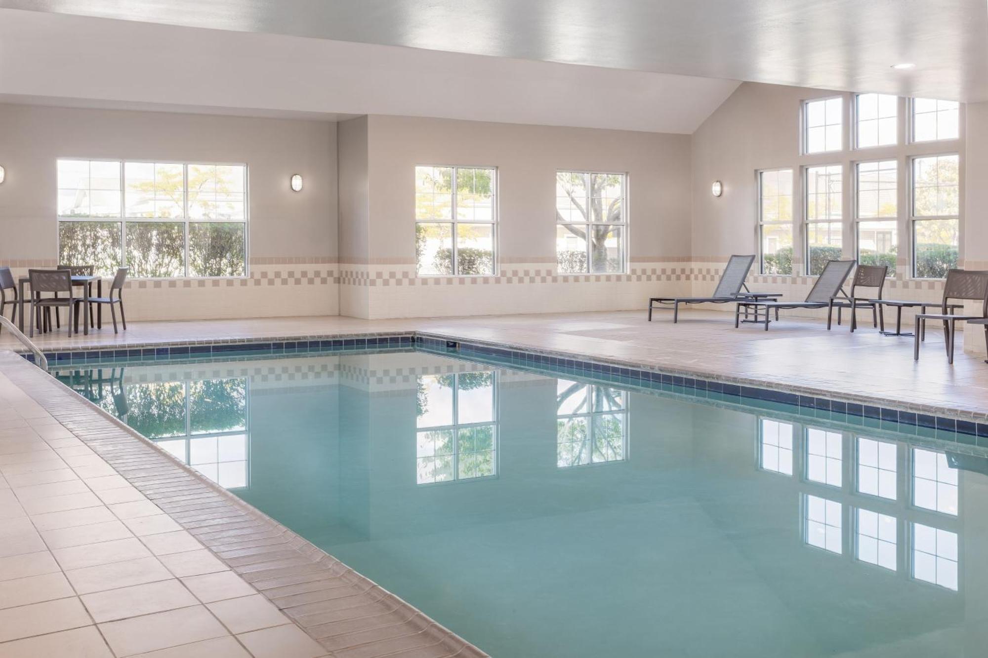 West Greenwich Residence Inn Providence Coventry מראה חיצוני תמונה